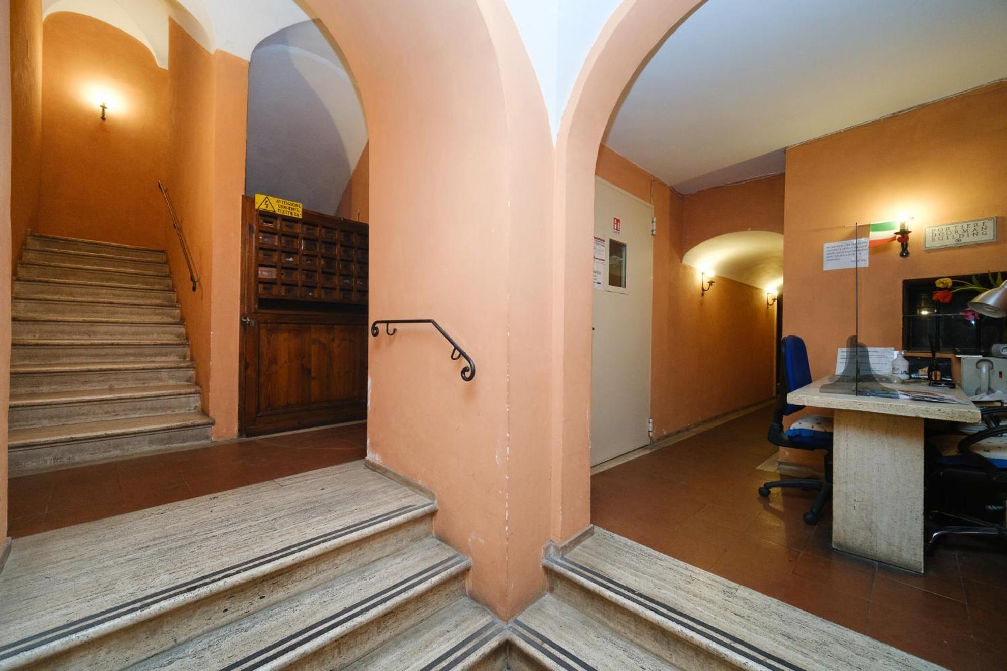 Pantheon'S Arch By Buddyrent Apartment Rome Exterior photo